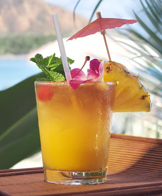 Pineapple ice tea